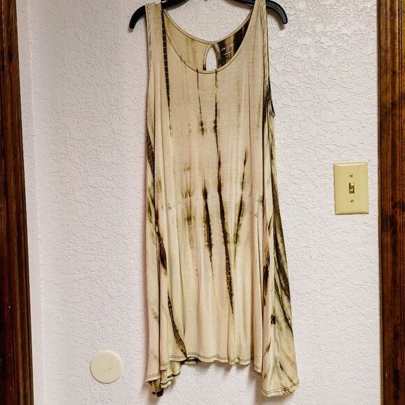 Alya tie dye tank mini dress keyhole back - Picture 1 of 3
